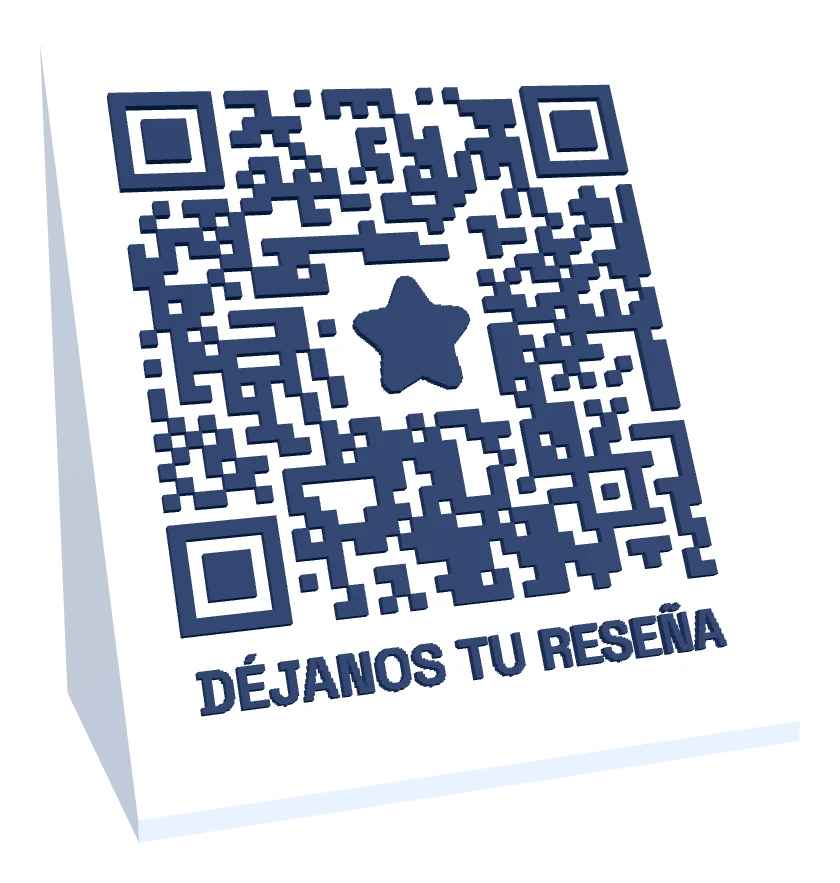 Soporte de mesa azul marino con una estrella en relieve en el centro del codigo y el texto DEJANOS TU RESENA